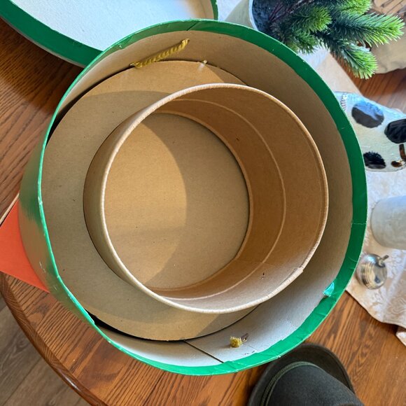 Vintage 1950's Plastino Equestrian riding hat with hat box - Picture 8 of 14